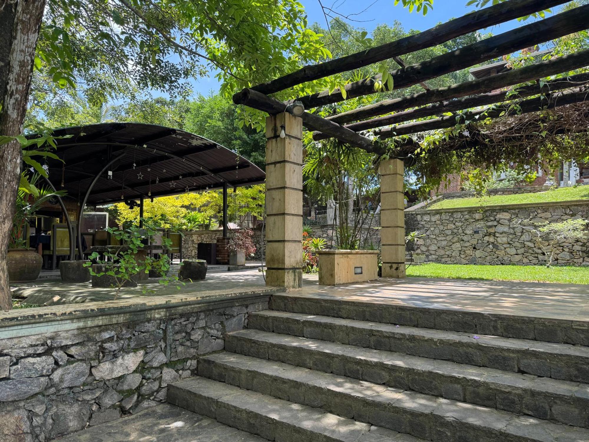 Airport Green Olive Villa Katunayaka Exterior photo